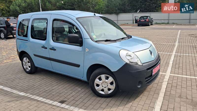 Минивэн Renault Kangoo 2008 в Луцке