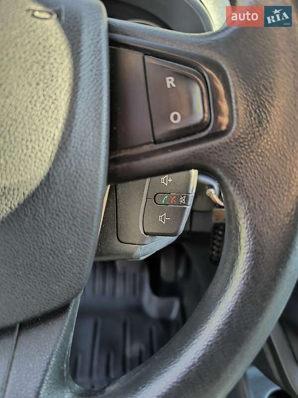 Вантажопасажирський фургон Renault Kangoo 2016 в Дніпрі