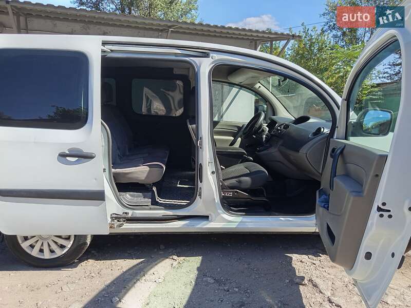 Минивэн Renault Kangoo 2009 в Запорожье