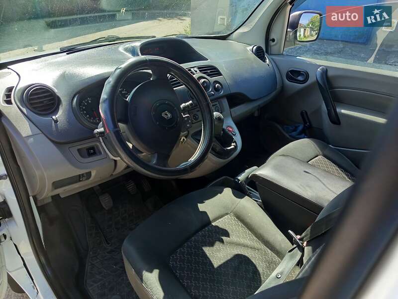 Минивэн Renault Kangoo 2009 в Запорожье