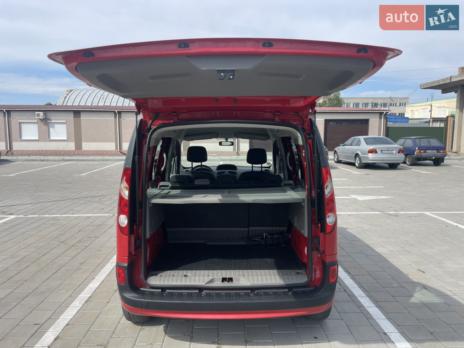 2010 Renault Kangoo - мініатюра 12