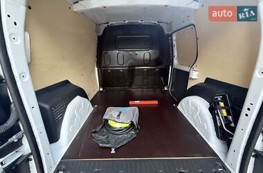 Грузовой фургон Renault Kangoo 2018 в 