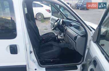 Минивэн Renault Kangoo 2004 в 