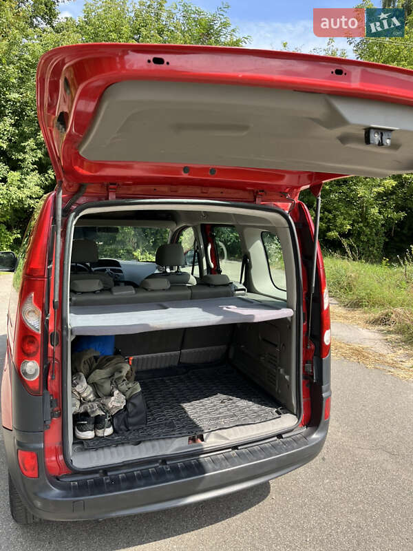 Минивэн Renault Kangoo 2008 в Репках