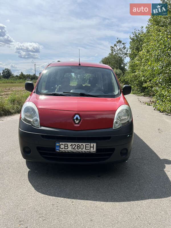 Минивэн Renault Kangoo 2008 в Репках