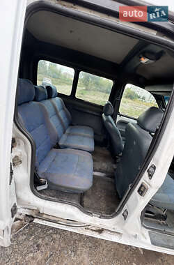Минивэн Renault Kangoo 1999 в 