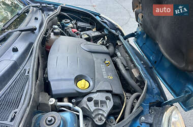 Минивэн Renault Kangoo 2006 в 