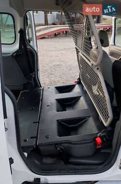 Минивэн Renault Kangoo 2018 в 