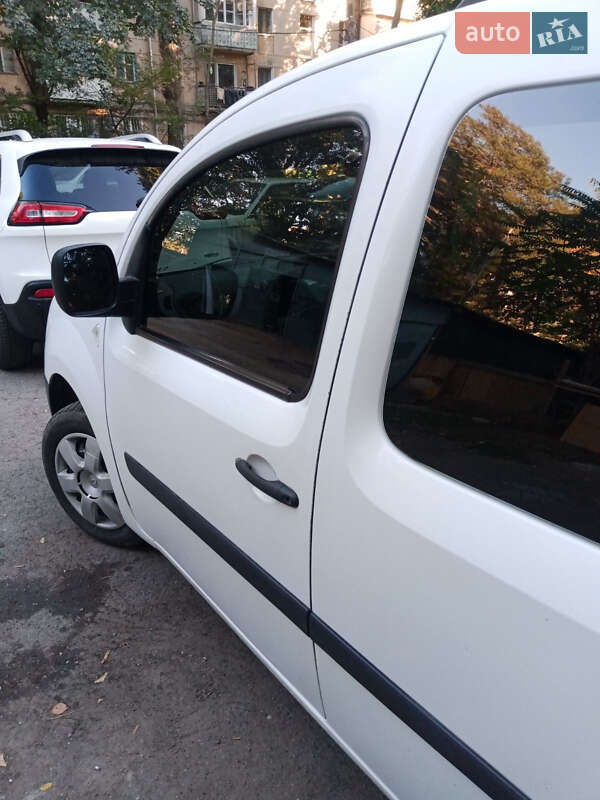 Минивэн Renault Kangoo 2010 в Одессе фото 4 Минивэн Renault Kangoo 2010 в Одессе