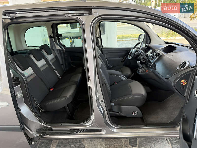 Минивэн Renault Kangoo 2017 в Днепре