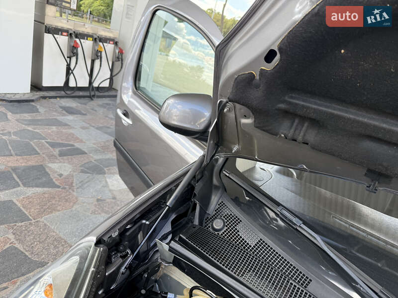 Минивэн Renault Kangoo 2017 в Днепре