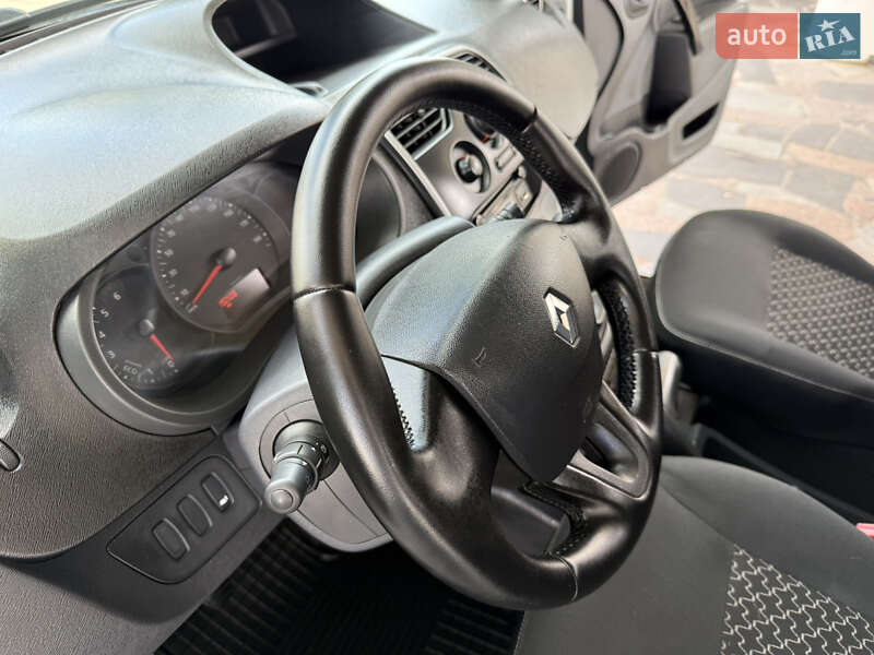Мінівен Renault Kangoo 2014 в Дніпрі