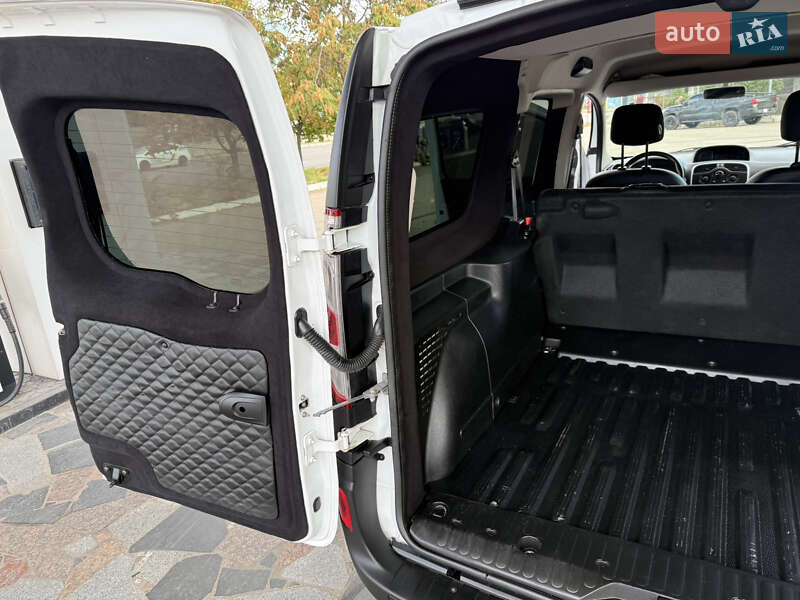 Мінівен Renault Kangoo 2014 в Дніпрі