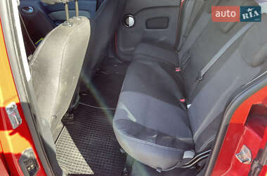 Минивэн Renault Kangoo 2011 в 