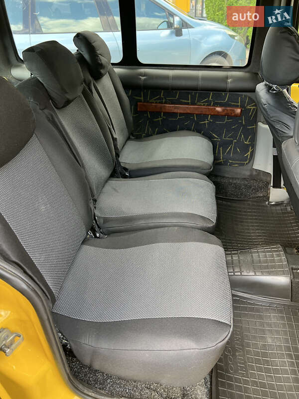 Минивэн Renault Kangoo 2007 в Луцке