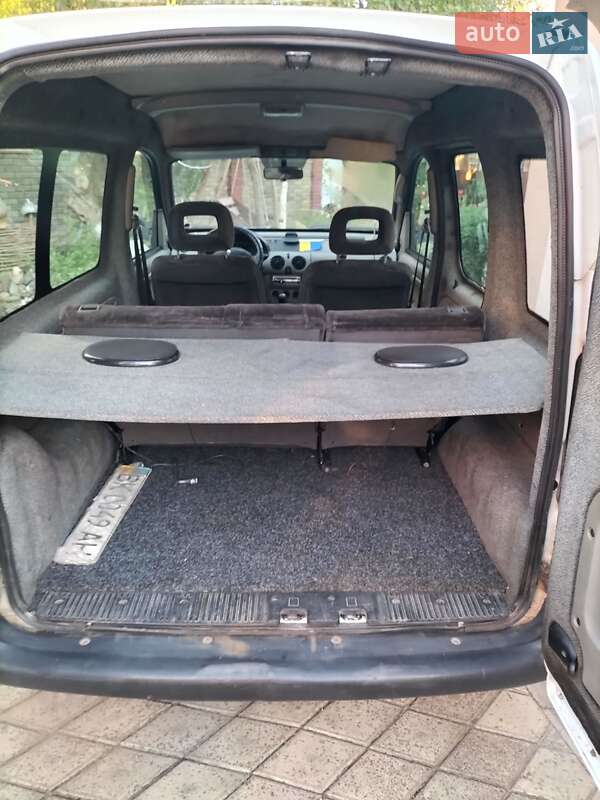 Минивэн Renault Kangoo 2002 в Ровно