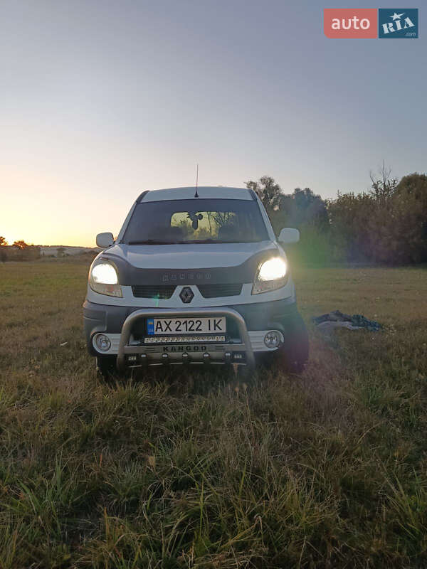 Минивэн Renault Kangoo 2006 в 