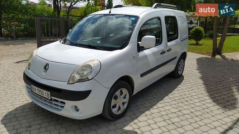 Минивэн Renault Kangoo 2009 в 