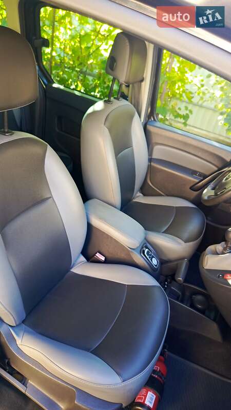 Минивэн Renault Kangoo 2011 в Житомире фото 21 Минивэн Renault Kangoo 2011 в Житомире