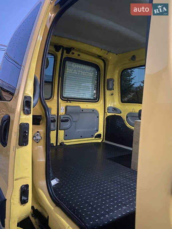 Грузовой фургон Renault Kangoo 2008 в Жовтанцах