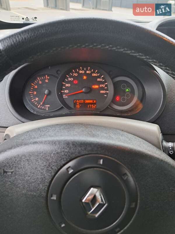 Минивэн Renault Kangoo 2009 в Перегинском