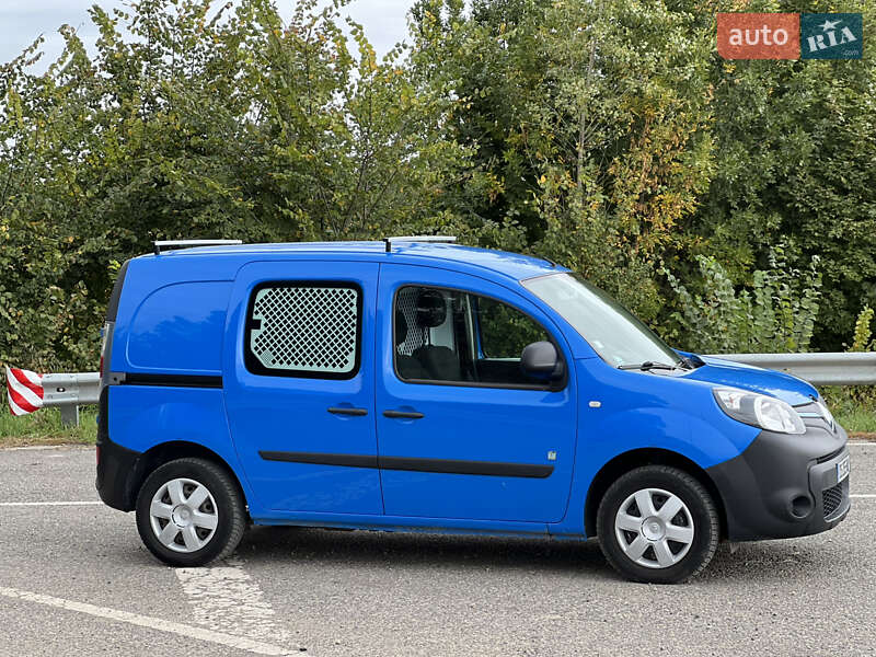 Минивэн Renault Kangoo 2016 в Киеве