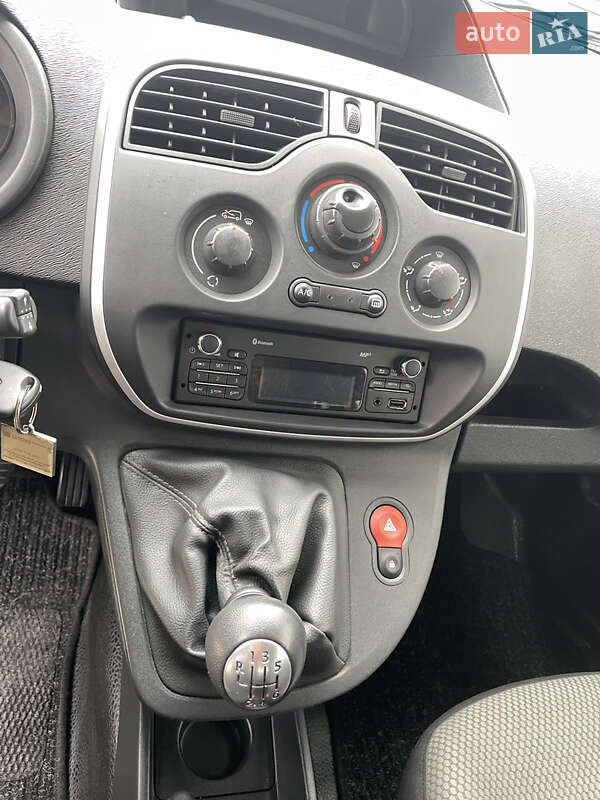 Минивэн Renault Kangoo 2017 в Киеве
