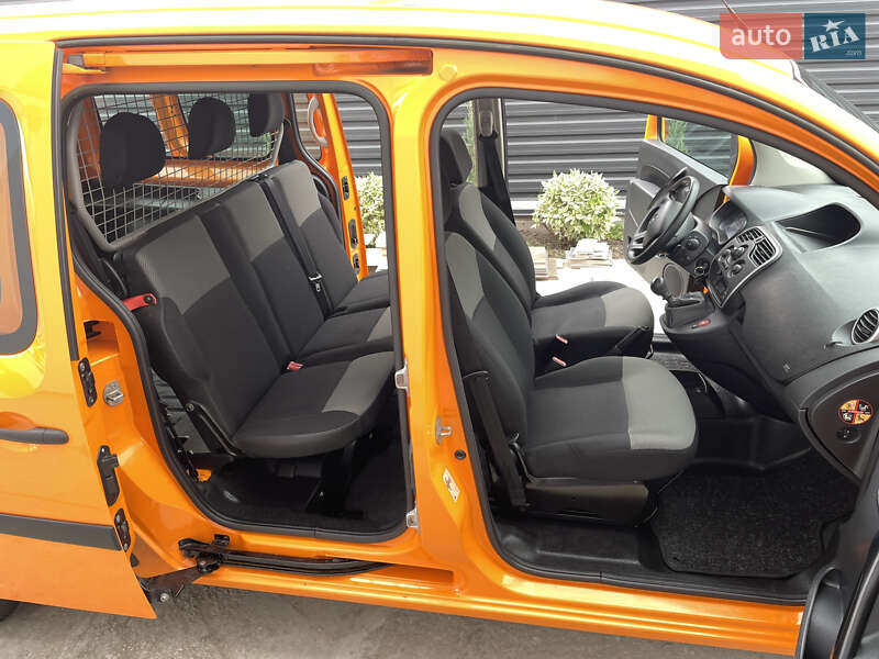 Минивэн Renault Kangoo 2017 в Киеве