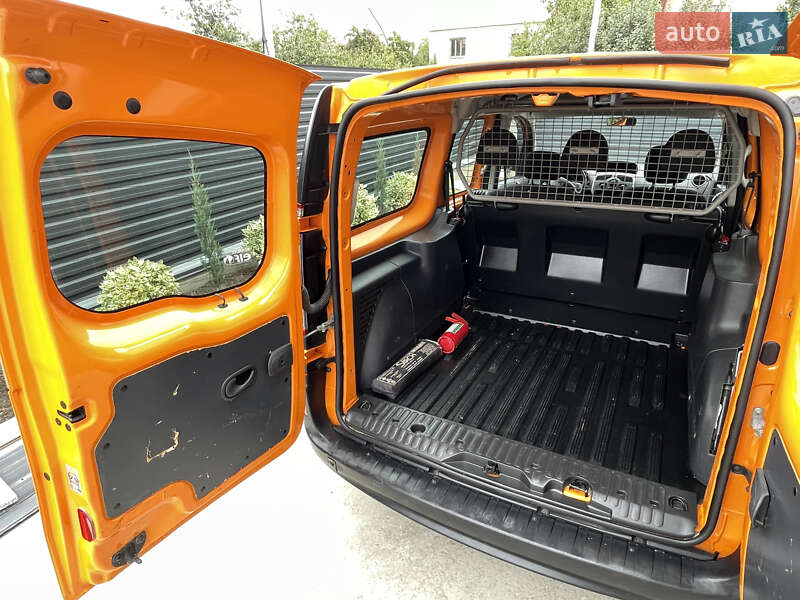 Минивэн Renault Kangoo 2017 в Киеве