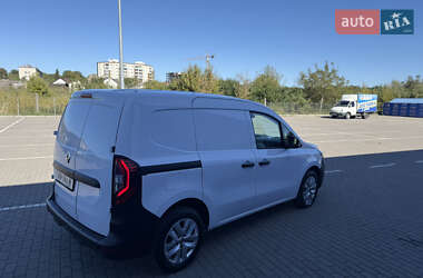 Грузовой фургон Renault Kangoo 2022 в 