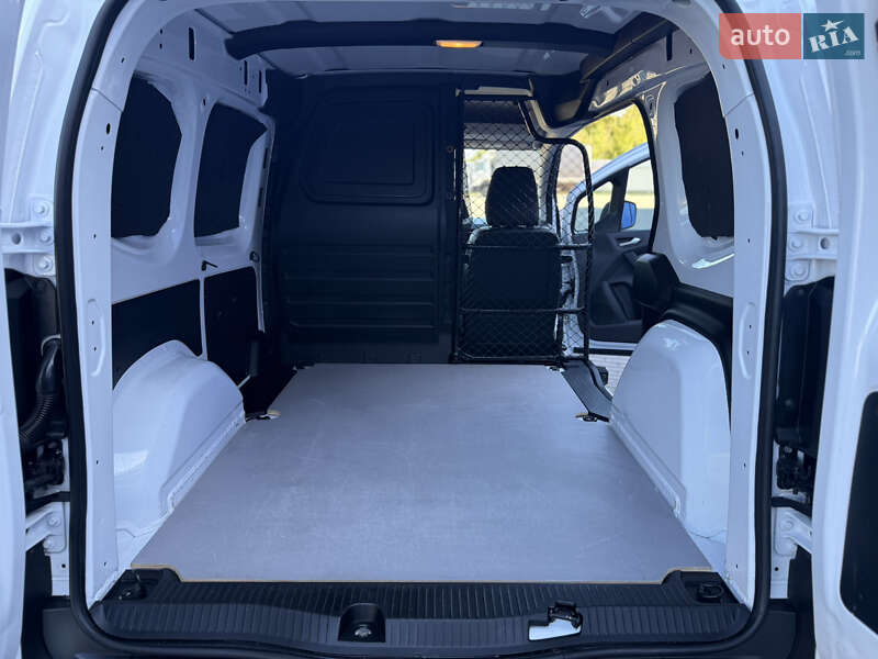 Грузовой фургон Renault Kangoo 2022 в Дубно