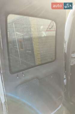 Минивэн Renault Kangoo 2000 в 