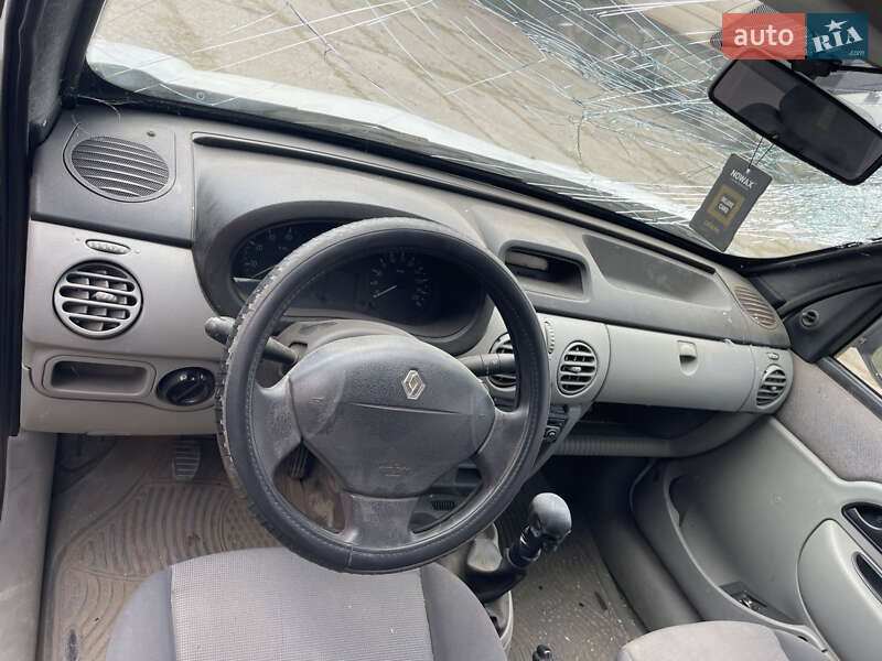 Минивэн Renault Kangoo 2006 в Измаиле