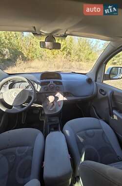 Минивэн Renault Kangoo 2010 в 