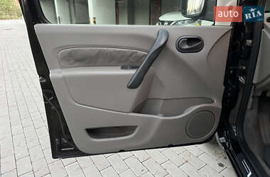 Минивэн Renault Kangoo 2008 в 