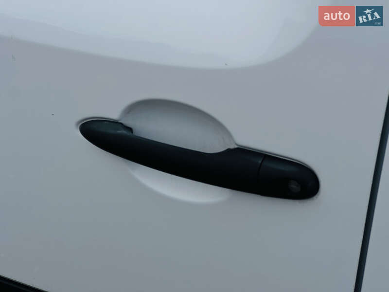 Мінівен Renault Kangoo 2013 в Харкові