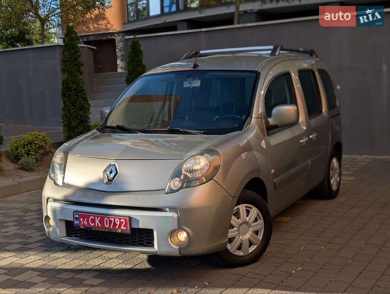 Минивэн Renault Kangoo 2011 в Ивано-Франковске