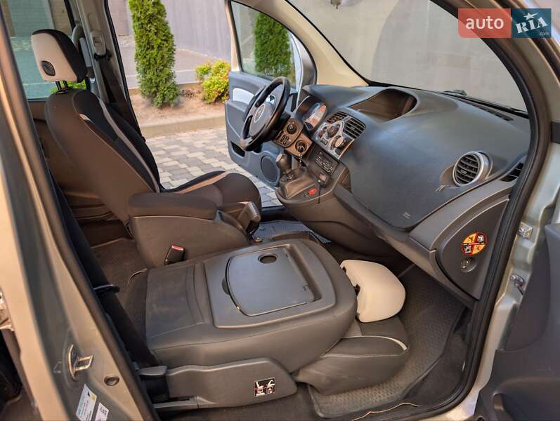 Минивэн Renault Kangoo 2011 в Ивано-Франковске