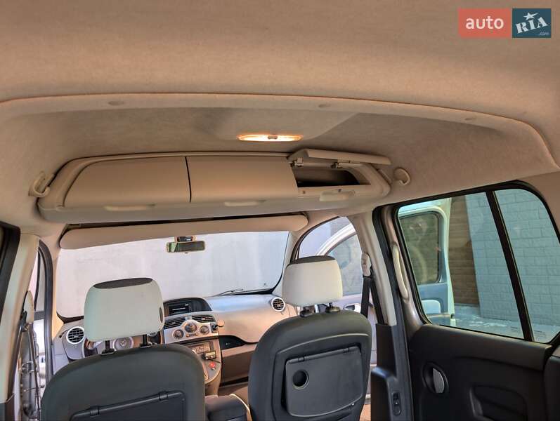 Минивэн Renault Kangoo 2011 в Ивано-Франковске