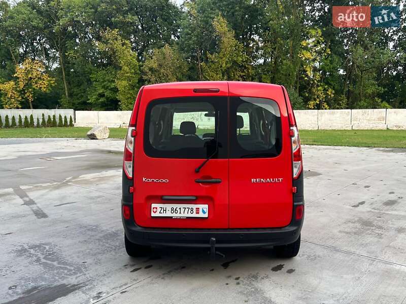 Минивэн Renault Kangoo 2015 в Киеве