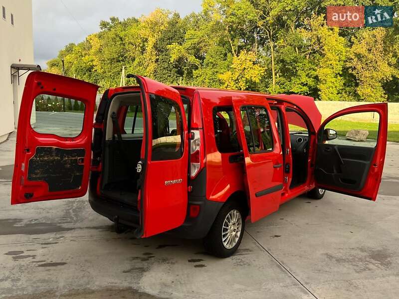 Минивэн Renault Kangoo 2015 в Киеве