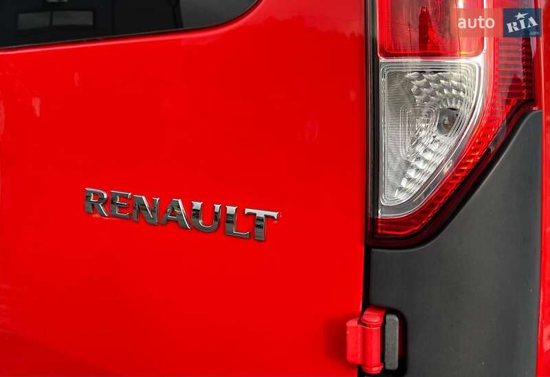 Минивэн Renault Kangoo 2015 в Киеве