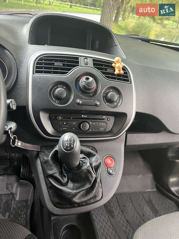 Вантажний фургон Renault Kangoo 2017 в Рівному фото 6 Вантажний фургон Renault Kangoo 2017 в Рівному