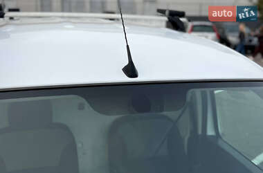 Грузовой фургон Renault Kangoo 2019 в 