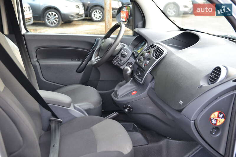 Грузовой фургон Renault Kangoo 2018 в Луцке