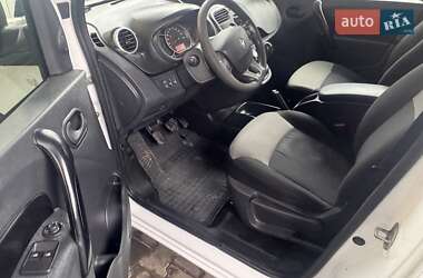 Грузовой фургон Renault Kangoo 2018 в 