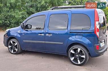 Минивэн Renault Kangoo 2016 в 