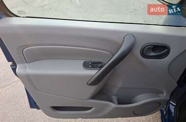 Минивэн Renault Kangoo 2010 в 