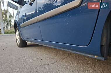 Минивэн Renault Kangoo 2010 в 