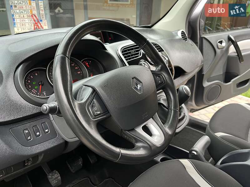 Минивэн Renault Kangoo 2016 в Дубно